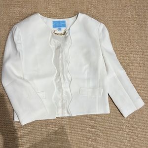 Draper James size 4 white blazer with adorable details